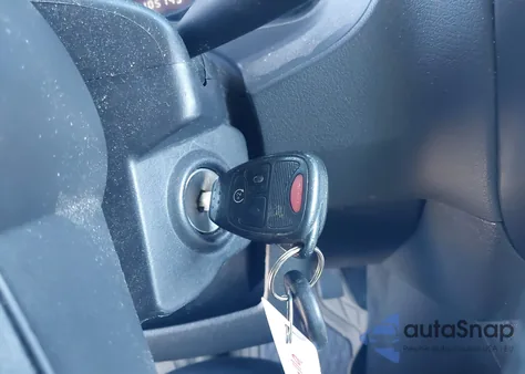 2015 Jeep Patriot Latitude из США, поврежденный, VIN 1C4NJRFB3FD303470